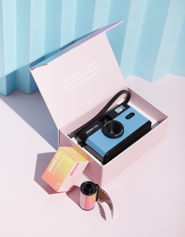 35mm co - The Reloader® - Reusable Film Camera