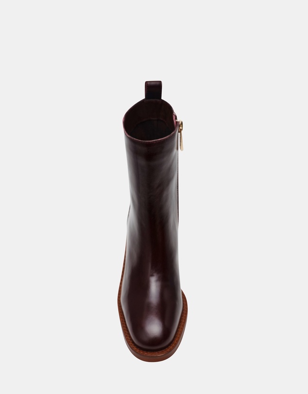 Steve Madden - Slender Brown Leather Boots
