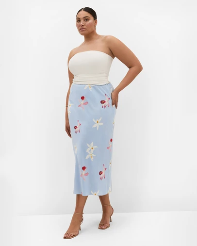 City Chic - Plus size Orchid Print Maxi Skirt - light blue