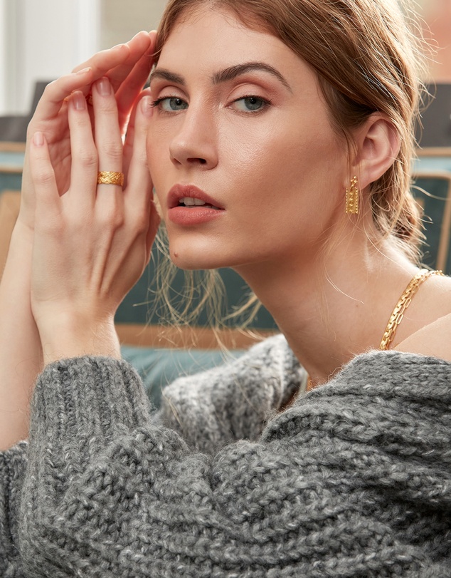 Ottoman Hands - Vida Gold Granulation Stud Earrings