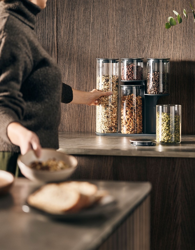 Joseph Joseph - Podium™ Stainless Steel 5-piece Glass Storage Jar Set with Stand