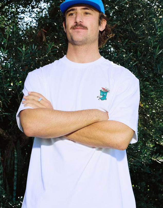 Budgy Smuggler - Heavyweight White Tee in Bin Day
