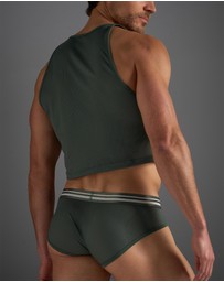 TEAMM8 - Racer Mesh Crop Singlet