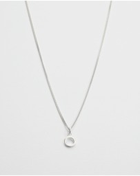 Kirstin Ash - O Outline Initial Necklace