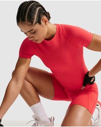 Nike - Universa Dri-Fit SS Top