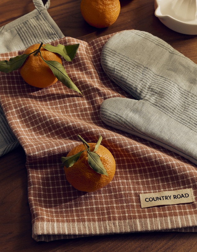Country Road - Knox Oven Mitt