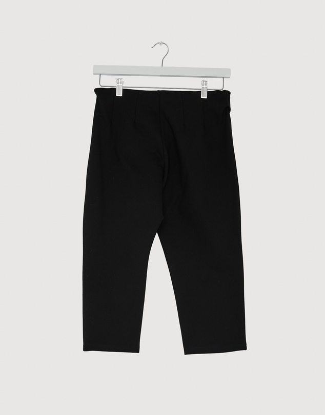 Revibe - Repaired Minima Esenciales Frankie Capri Pants - AU 10