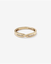 Michael Hill - Wedding Ring with Diamonds in 14kt Yellow Gold