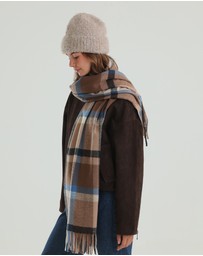 Morgan & Taylor - Freya Boucle Beanie in Beige