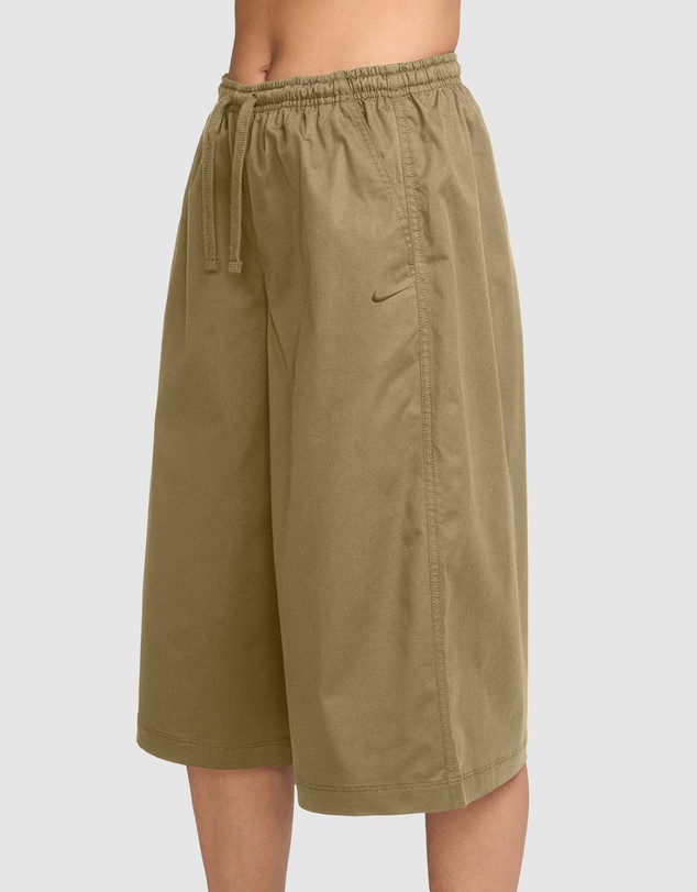 Nike - Street Utility Woven Parachute Leg Shorts