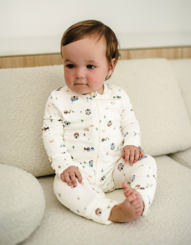 Kynd Baby - Day Or Night Onesie in Pasture