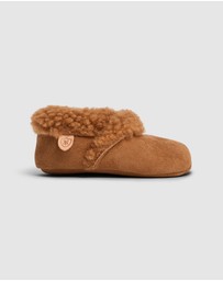 Pretty Brave - COSY MOC Tan