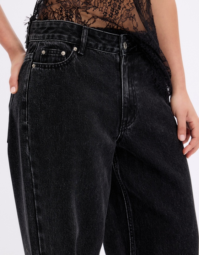 Minima Esenciales - Mid Rise Wide Leg Jeans