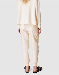 Sweaty Betty - Quinn Cargo Pants
