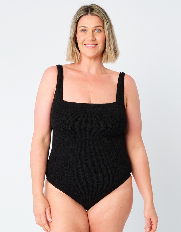 UNE PIECE - Crinkle Cut Square Neck One Piece Swimsuit