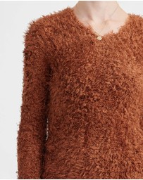 Amelius - Millie V Neck Knit