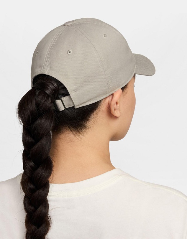 Nike - Club Unstructured Swoosh Cap