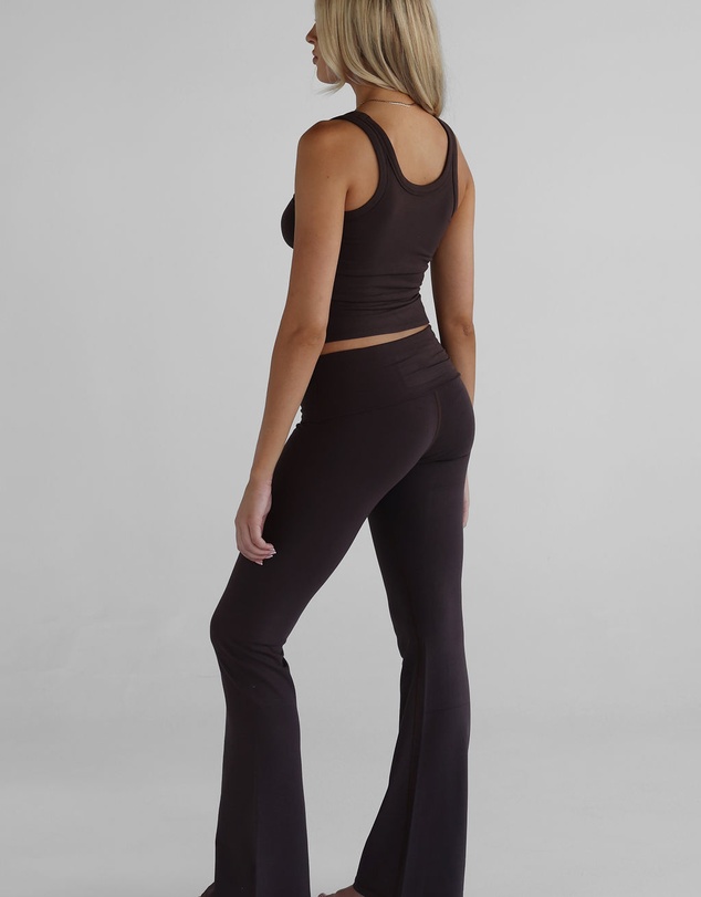 Leelo Active - Lounge Flare Pants - ICONIC EXCLUSIVE