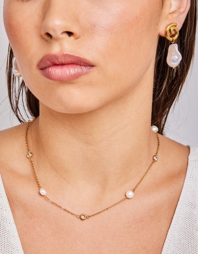 Zoe Olivia - Waterproof Pearl & Cubic Zirconia Necklace