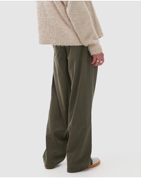 Topman - Baggy Fit Chino Trousers