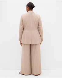 City Chic - Plus size Luci Blazer - latte