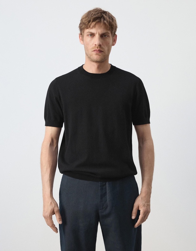 M.N.G - Arraona T-Shirt