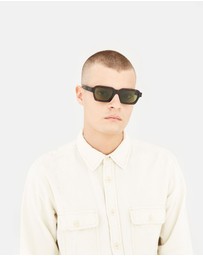 Retrosuperfuture - Caro