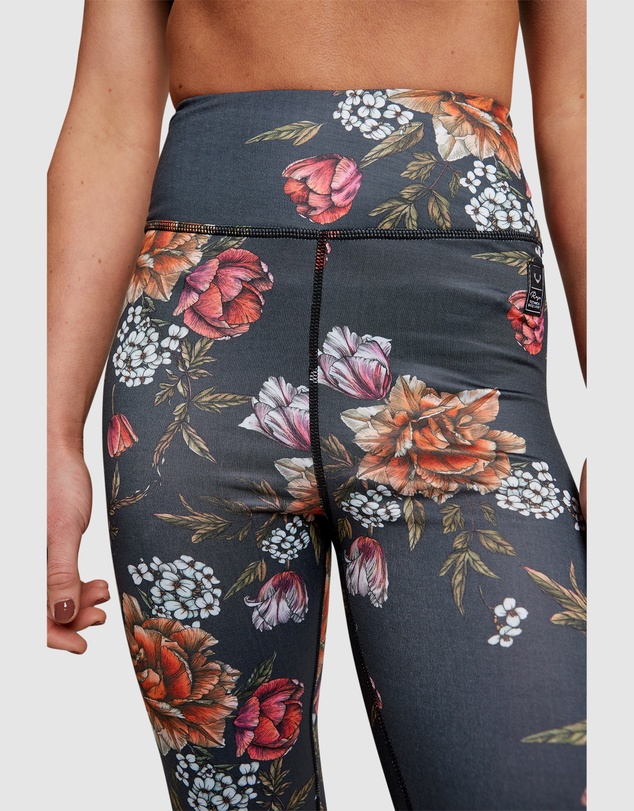 ROJO Outerwear - Tranquility Park 7/8 Pant