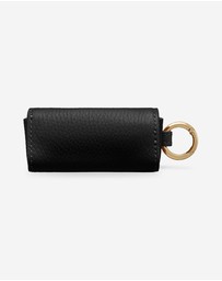 Maison De Sabre - The Lipstick Charm