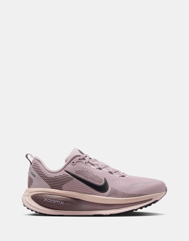 Nike - Vomero 18 - Women's