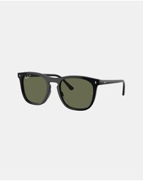 Ray-Ban - 0RB2210