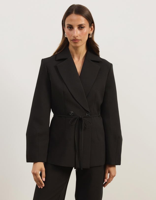 Atmos&Here - Saphira Tailored Blazer