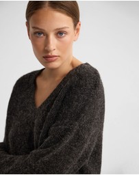 Oxford - Bridgette Alpaca Blend V-Neck