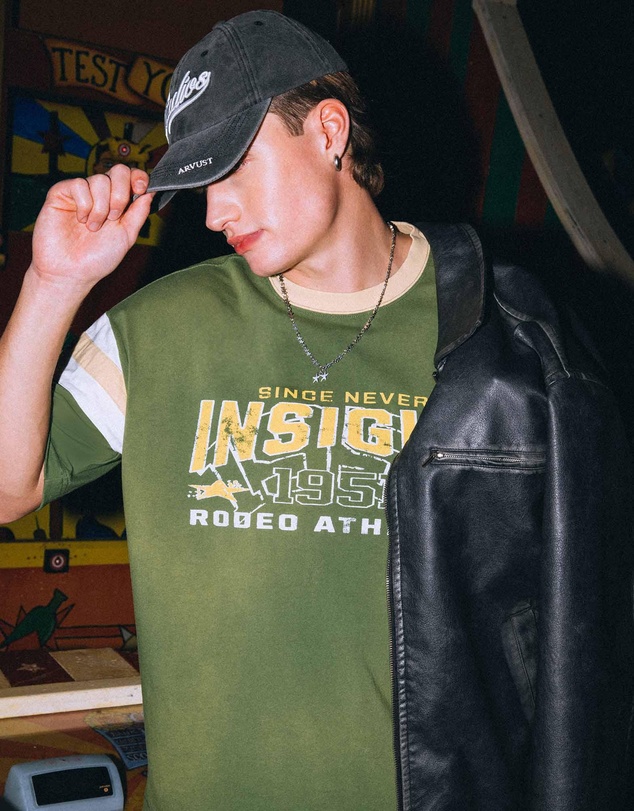 Insight - College Heavyweight T-shirt
