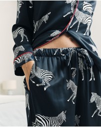 Chelsea Peers - Satin Zebra Print Long Pyjama Set