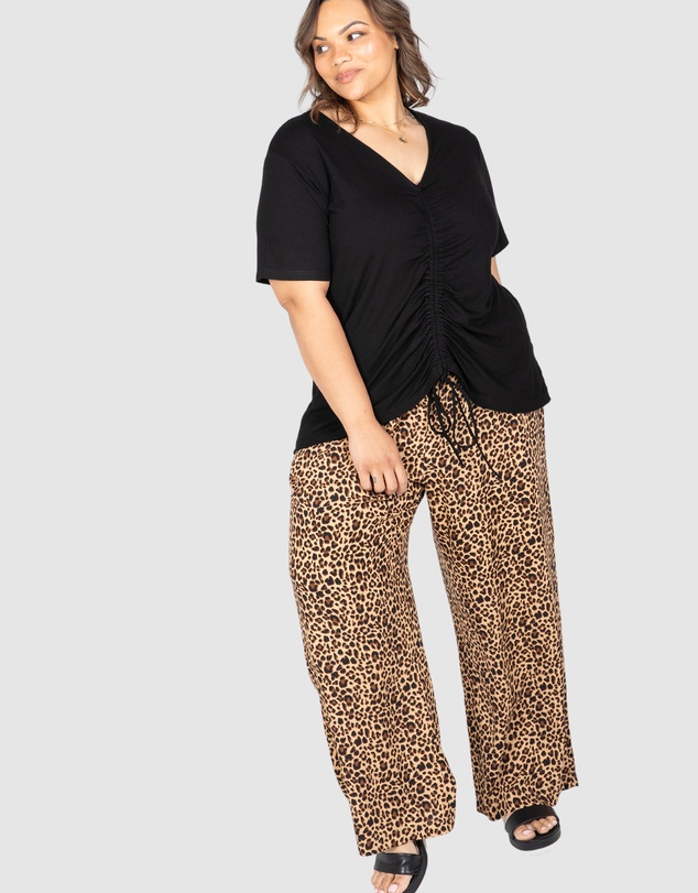 Love Your Wardrobe - Maya Ruched Front Tee