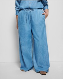 Commonry - Theresa Pant