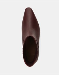 Wittner - Natalie Pebbled Leather Ankle Boots