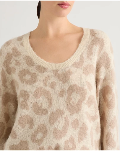 David Lawrence - Kyha Animal Jacquard Knit Jumper