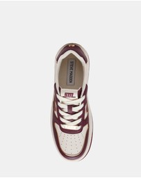 Steve Madden - Dynamo White Cherry Lacq Sneakers