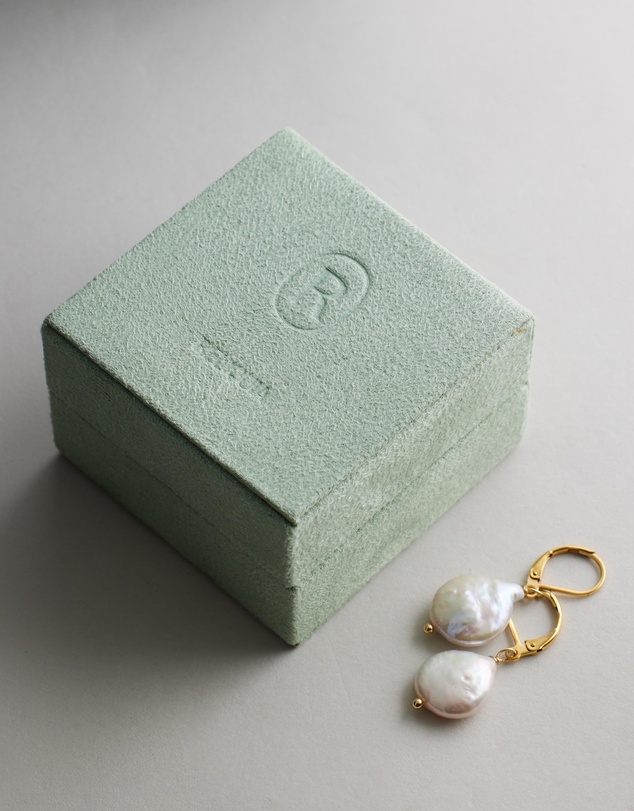 Reliquia Jewellery - Mini Keshi Pearl Earrings