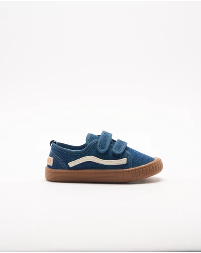 Walnut Melbourne - Ben Canvas