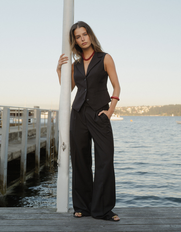 Forcast - Amera Collared Vest