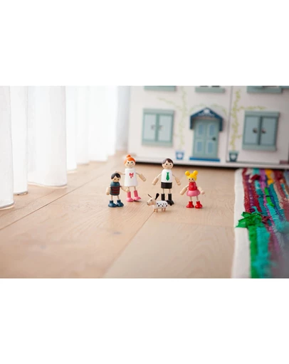 Saint Germaine - Doll House Happy Family 5 Piece