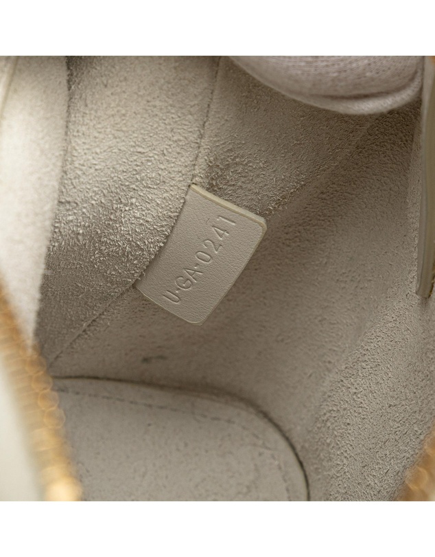 Pre-Loved by Azura Reborn - Pre-Loved celine Elegant Leather Shoulder Bag with Adjustable Strap and Stylish Key Charm