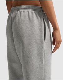 Nike - Studio Fleece Standard Fit Joggers