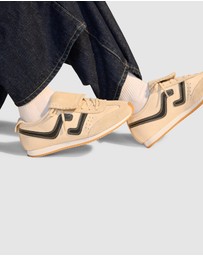 Rollie - Shift Sneaker