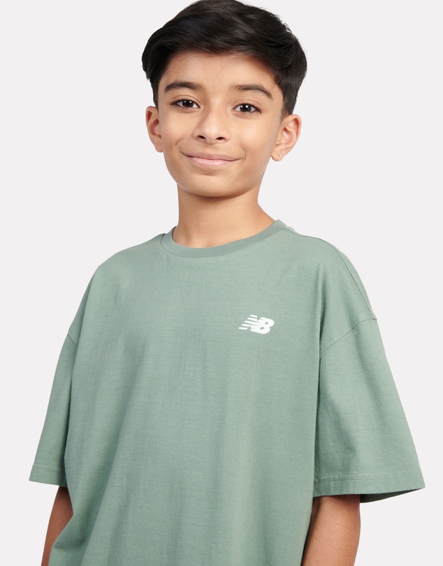 New Balance - Back Graphic Queue Tee