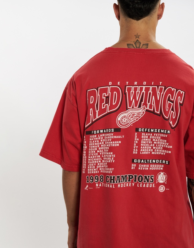 Vintage by The Real Deal - Pre Loved - 1998 NHL Detroit Red Wings Tee