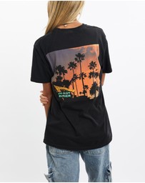 Vintage by The Real Deal - Pre Loved - Vintage In-N-Out Burger Tee